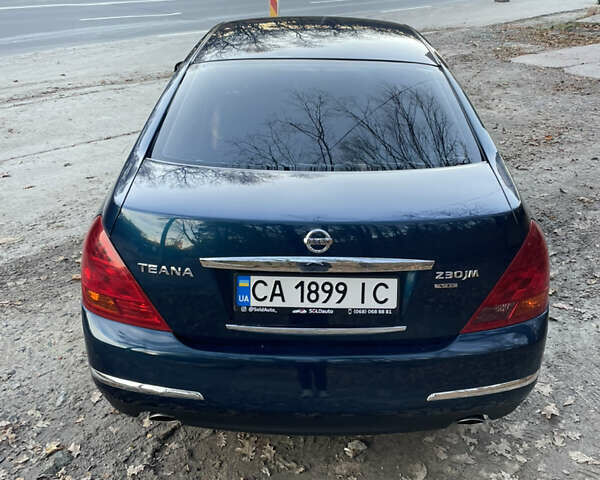 Синий Ниссан Теана, объемом двигателя 2.3 л и пробегом 278 тыс. км за 5100 $, фото 6 на Automoto.ua