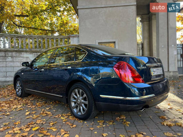 Синій Ніссан Теана, об'ємом двигуна 2.3 л та пробігом 231 тис. км за 4999 $, фото 2 на Automoto.ua