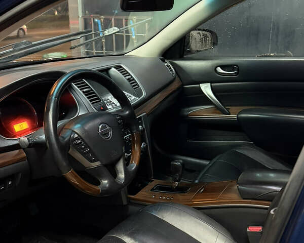 Синий Ниссан Теана, объемом двигателя 3.5 л и пробегом 200 тыс. км за 5999 $, фото 18 на Automoto.ua