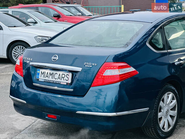 Синий Ниссан Теана, объемом двигателя 2.5 л и пробегом 128 тыс. км за 7999 $, фото 11 на Automoto.ua