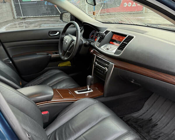 Синий Ниссан Теана, объемом двигателя 2.5 л и пробегом 165 тыс. км за 7900 $, фото 9 на Automoto.ua