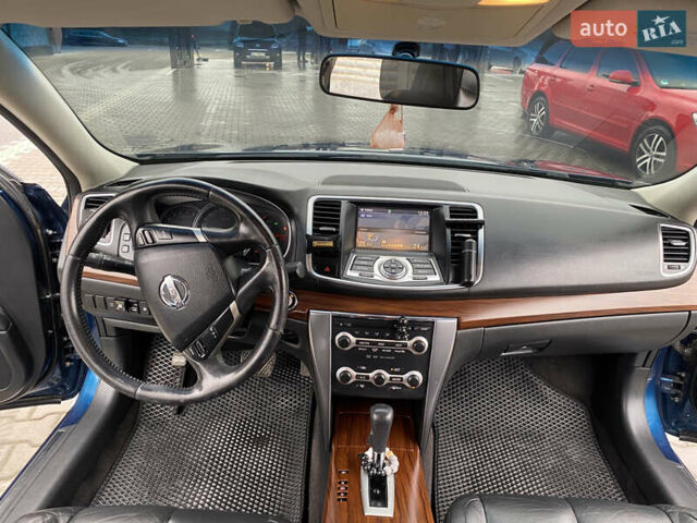 Синий Ниссан Теана, объемом двигателя 2.5 л и пробегом 275 тыс. км за 6500 $, фото 19 на Automoto.ua