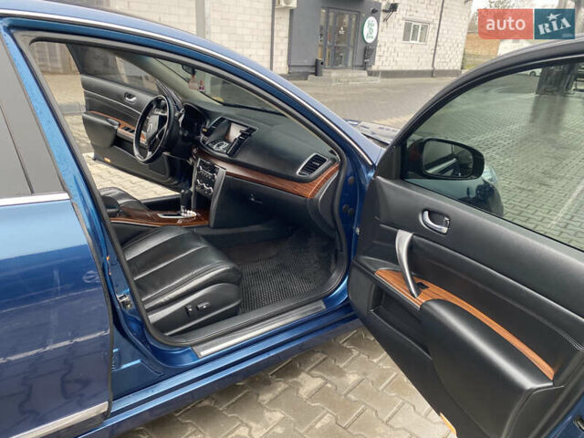 Синий Ниссан Теана, объемом двигателя 2.5 л и пробегом 275 тыс. км за 6500 $, фото 13 на Automoto.ua