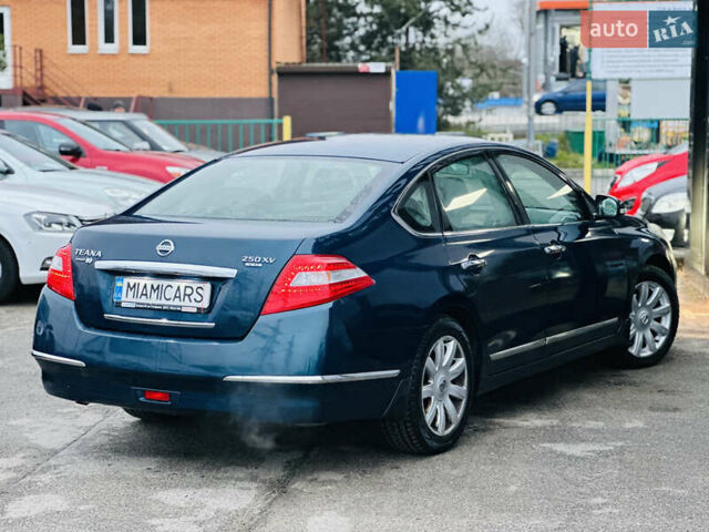 Синий Ниссан Теана, объемом двигателя 2.5 л и пробегом 128 тыс. км за 7999 $, фото 10 на Automoto.ua