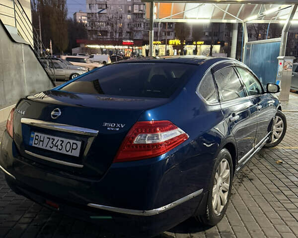 Синий Ниссан Теана, объемом двигателя 3.5 л и пробегом 200 тыс. км за 5999 $, фото 4 на Automoto.ua