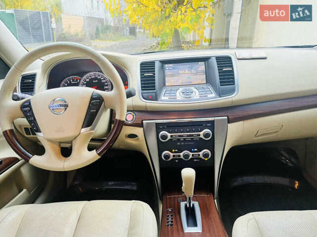 Синий Ниссан Теана, объемом двигателя 3.5 л и пробегом 182 тыс. км за 9000 $, фото 9 на Automoto.ua