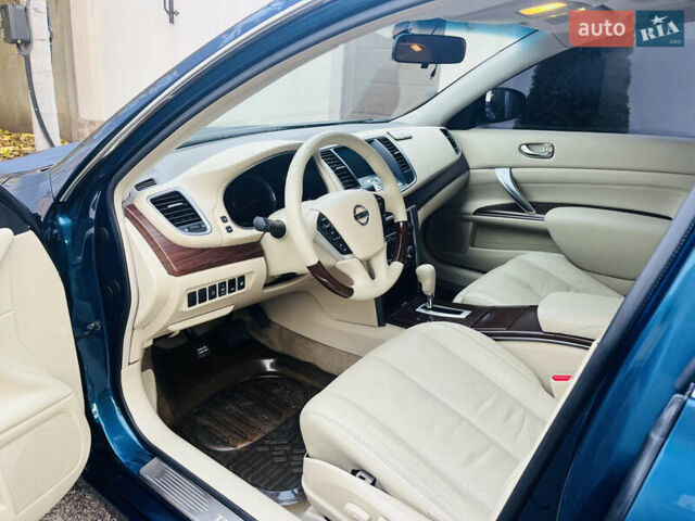 Синий Ниссан Теана, объемом двигателя 3.5 л и пробегом 182 тыс. км за 9000 $, фото 6 на Automoto.ua