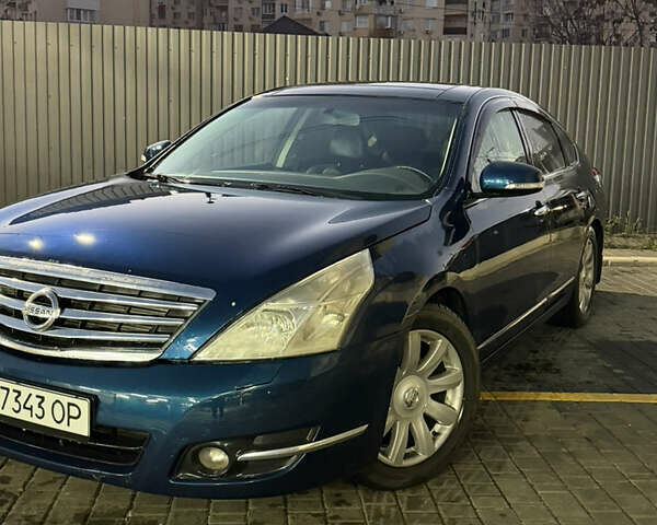Синий Ниссан Теана, объемом двигателя 3.5 л и пробегом 200 тыс. км за 5999 $, фото 6 на Automoto.ua