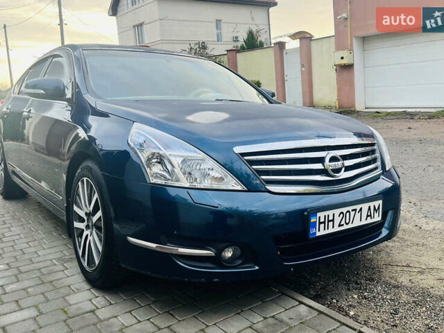 Синий Ниссан Теана, объемом двигателя 3.5 л и пробегом 182 тыс. км за 9000 $, фото 12 на Automoto.ua