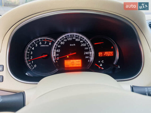 Синий Ниссан Теана, объемом двигателя 3.5 л и пробегом 182 тыс. км за 9000 $, фото 7 на Automoto.ua