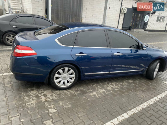 Синий Ниссан Теана, объемом двигателя 2.5 л и пробегом 275 тыс. км за 6500 $, фото 4 на Automoto.ua