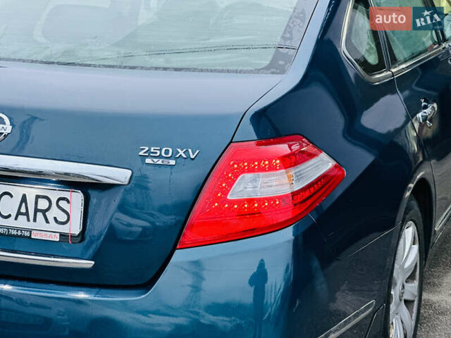 Синий Ниссан Теана, объемом двигателя 2.5 л и пробегом 128 тыс. км за 7999 $, фото 12 на Automoto.ua