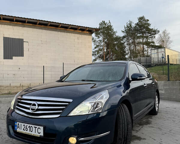 Синий Ниссан Теана, объемом двигателя 2.5 л и пробегом 165 тыс. км за 7900 $, фото 4 на Automoto.ua