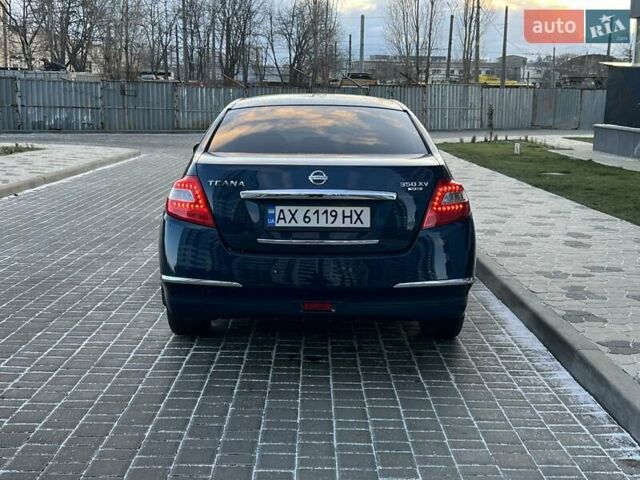 Синий Ниссан Теана, объемом двигателя 3.5 л и пробегом 187 тыс. км за 8700 $, фото 32 на Automoto.ua