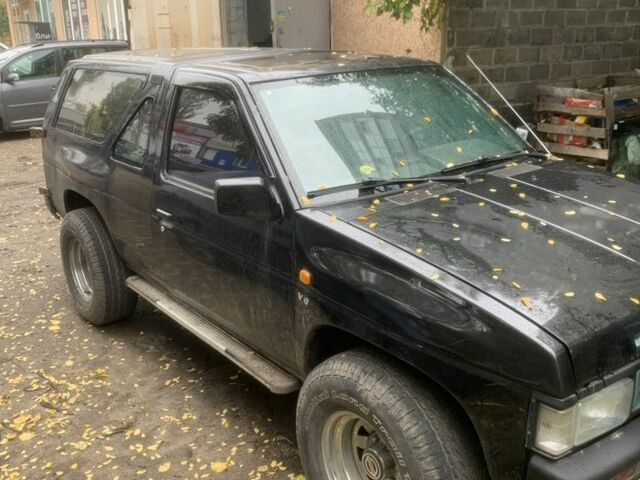 Чорний Ніссан Террано, об'ємом двигуна 3 л та пробігом 222 тис. км за 4000 $, фото 1 на Automoto.ua