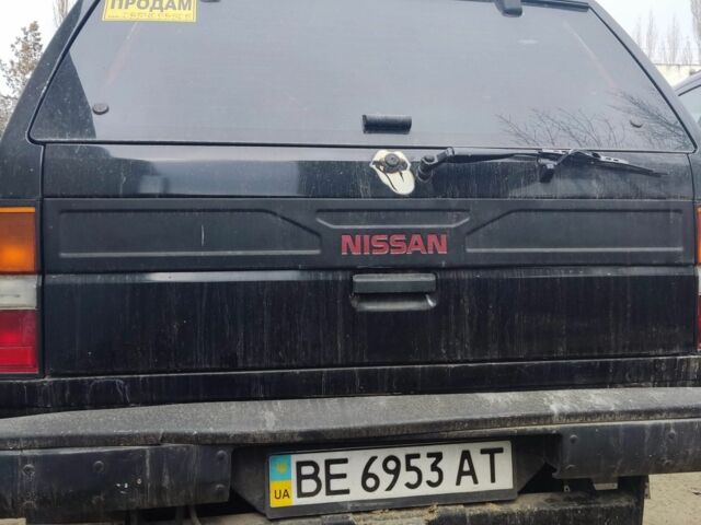 Чорний Ніссан Террано, об'ємом двигуна 2.4 л та пробігом 200 тис. км за 2600 $, фото 5 на Automoto.ua