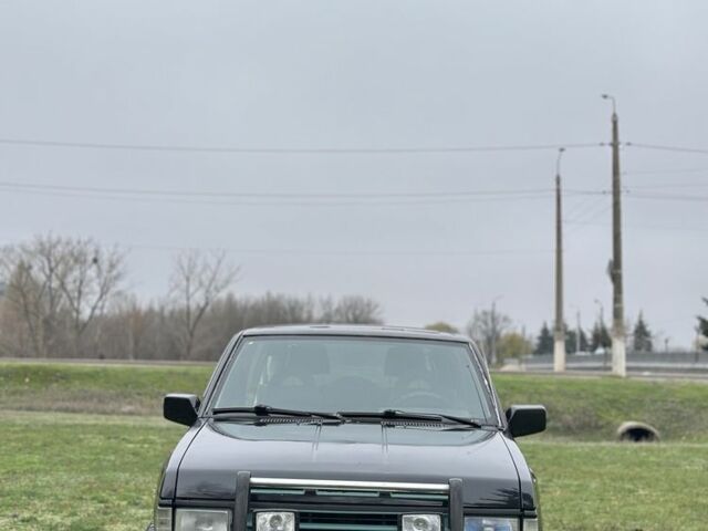 Черный Ниссан Террано, объемом двигателя 3 л и пробегом 280 тыс. км за 2650 $, фото 1 на Automoto.ua