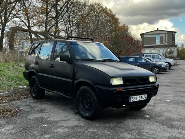 Чорний Ніссан Террано, об'ємом двигуна 2.7 л та пробігом 293 тис. км за 1600 $, фото 2 на Automoto.ua