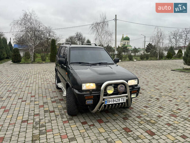 Чорний Ніссан Террано, об'ємом двигуна 2.39 л та пробігом 520 тис. км за 4400 $, фото 1 на Automoto.ua