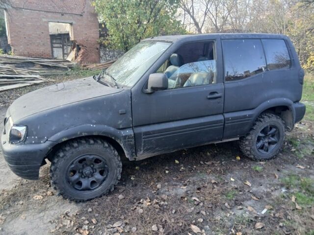 Черный Ниссан Террано, объемом двигателя 2.7 л и пробегом 340 тыс. км за 1308 $, фото 2 на Automoto.ua