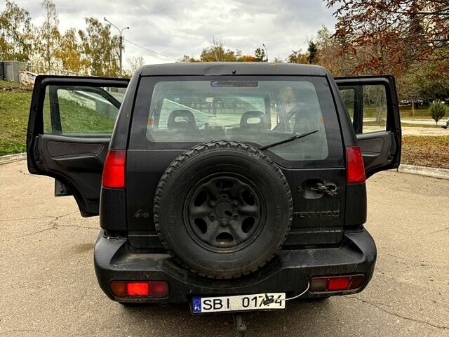 Чорний Ніссан Террано, об'ємом двигуна 2.7 л та пробігом 360 тис. км за 1350 $, фото 3 на Automoto.ua