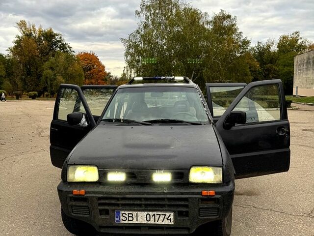 Чорний Ніссан Террано, об'ємом двигуна 2.7 л та пробігом 360 тис. км за 1350 $, фото 1 на Automoto.ua