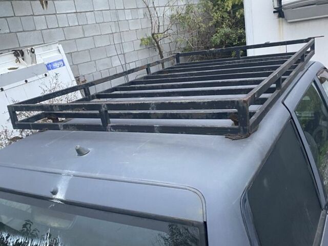 Черный Ниссан Террано, объемом двигателя 0 л и пробегом 300 тыс. км за 600 $, фото 6 на Automoto.ua