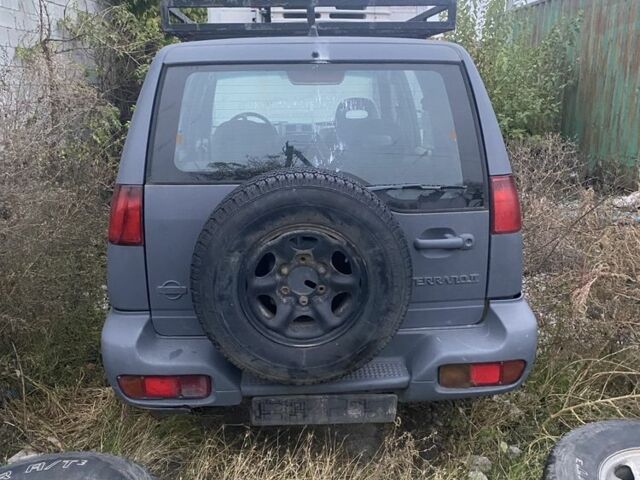 Черный Ниссан Террано, объемом двигателя 0 л и пробегом 300 тыс. км за 600 $, фото 2 на Automoto.ua