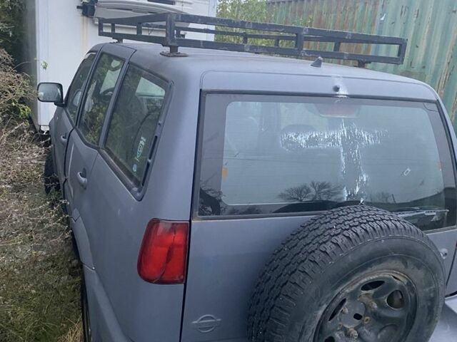 Черный Ниссан Террано, объемом двигателя 0 л и пробегом 300 тыс. км за 600 $, фото 3 на Automoto.ua