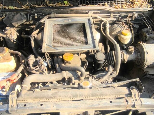 Черный Ниссан Террано, объемом двигателя 2.7 л и пробегом 100 тыс. км за 835 $, фото 5 на Automoto.ua