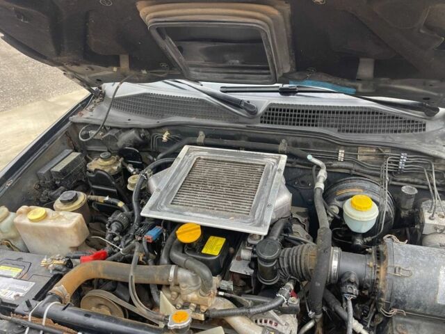 Чорний Ніссан Террано, об'ємом двигуна 2.7 л та пробігом 175 тис. км за 1600 $, фото 9 на Automoto.ua