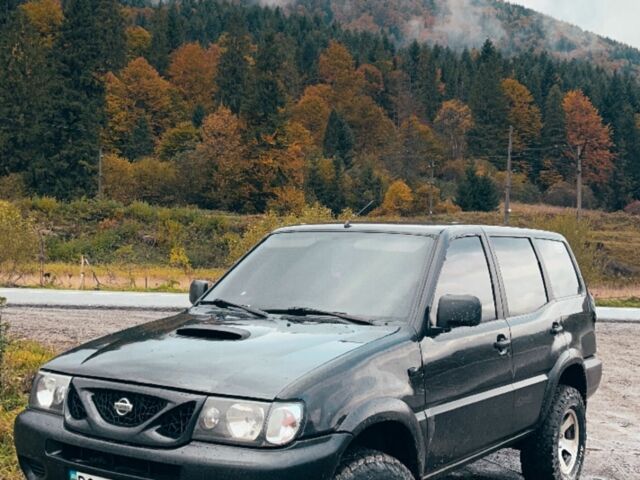 Черный Ниссан Террано, объемом двигателя 2.7 л и пробегом 158 тыс. км за 7300 $, фото 6 на Automoto.ua