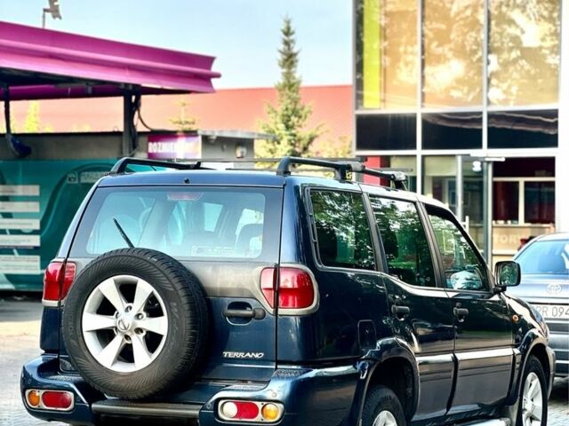 Черный Ниссан Террано, объемом двигателя 0 л и пробегом 300 тыс. км за 3399 $, фото 3 на Automoto.ua