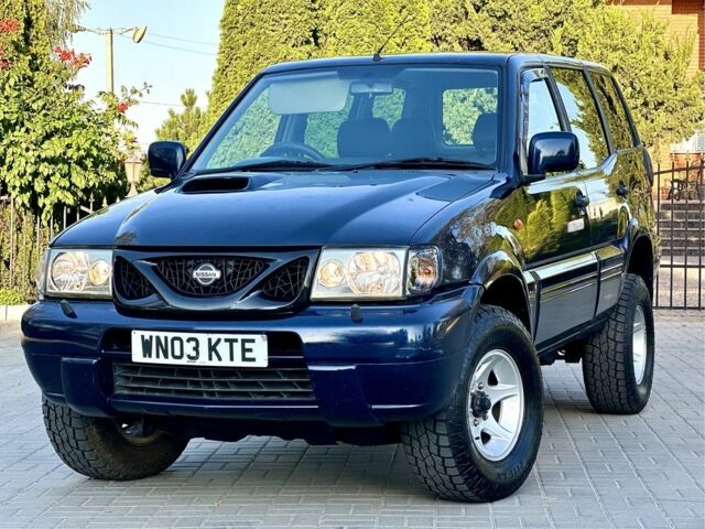 Черный Ниссан Террано, объемом двигателя 3 л и пробегом 178 тыс. км за 5000 $, фото 1 на Automoto.ua