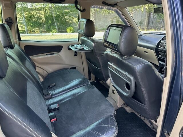 Черный Ниссан Террано, объемом двигателя 3 л и пробегом 178 тыс. км за 5000 $, фото 16 на Automoto.ua