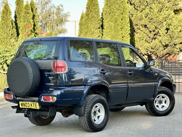 Черный Ниссан Террано, объемом двигателя 3 л и пробегом 178 тыс. км за 5000 $, фото 5 на Automoto.ua