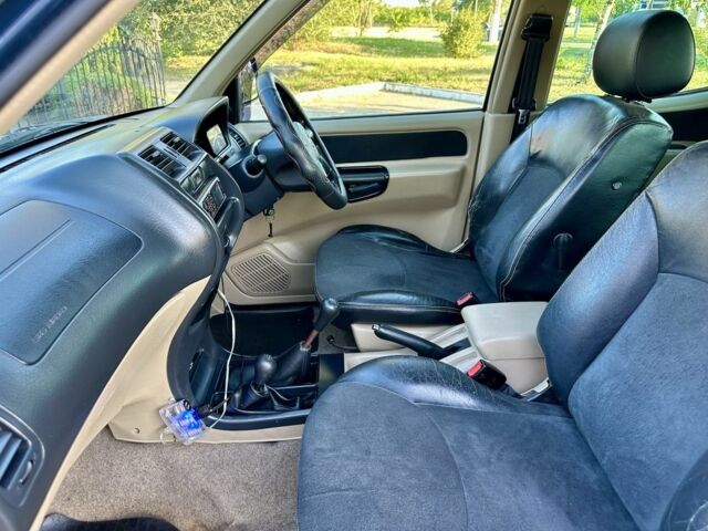 Черный Ниссан Террано, объемом двигателя 3 л и пробегом 178 тыс. км за 5000 $, фото 19 на Automoto.ua