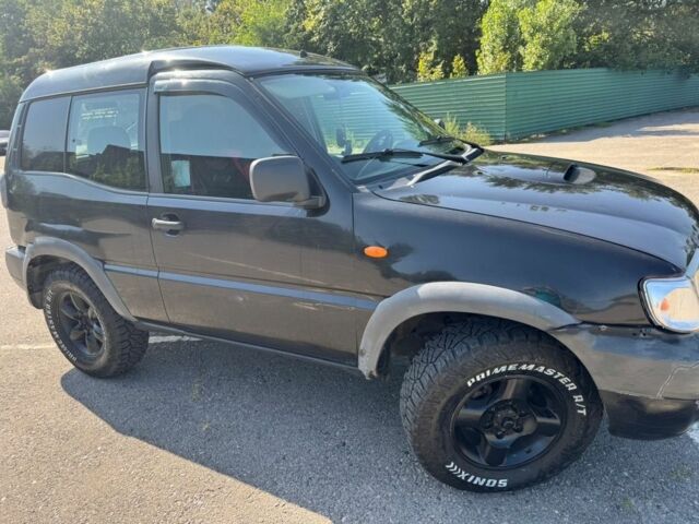 Черный Ниссан Террано, объемом двигателя 0 л и пробегом 248 тыс. км за 3000 $, фото 3 на Automoto.ua