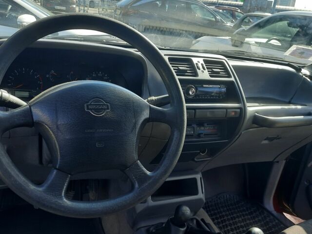 Красный Ниссан Террано, объемом двигателя 0 л и пробегом 280 тыс. км за 7800 $, фото 3 на Automoto.ua