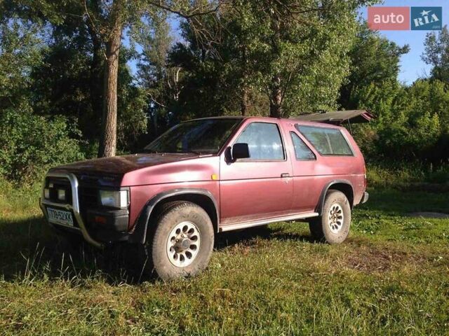 Червоний Ніссан Террано, об'ємом двигуна 2.4 л та пробігом 272 тис. км за 4900 $, фото 1 на Automoto.ua