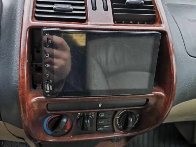 Червоний Ніссан Террано, об'ємом двигуна 3 л та пробігом 247 тис. км за 3850 $, фото 7 на Automoto.ua