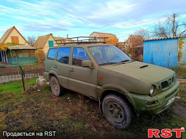 Ніссан Террано, об'ємом двигуна 2.7 л та пробігом 327 тис. км за 2400 $, фото 3 на Automoto.ua