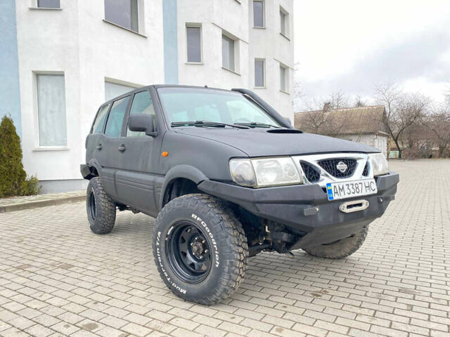 Ніссан Террано, об'ємом двигуна 2.66 л та пробігом 275 тис. км за 9100 $, фото 1 на Automoto.ua