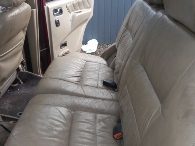 Сірий Ніссан Террано, об'ємом двигуна 0 л та пробігом 300 тис. км за 1200 $, фото 7 на Automoto.ua