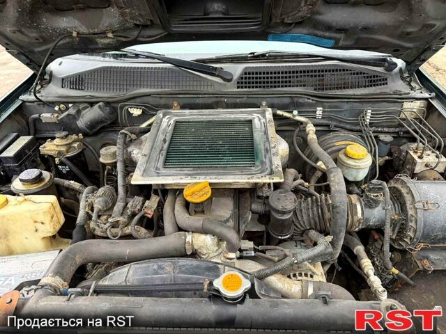 Сірий Ніссан Террано, об'ємом двигуна 2.7 л та пробігом 286 тис. км за 2600 $, фото 9 на Automoto.ua