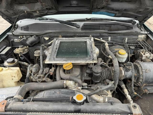 Сірий Ніссан Террано, об'ємом двигуна 2.7 л та пробігом 289 тис. км за 2600 $, фото 9 на Automoto.ua