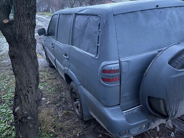 Сірий Ніссан Террано, об'ємом двигуна 2.7 л та пробігом 251 тис. км за 2300 $, фото 3 на Automoto.ua