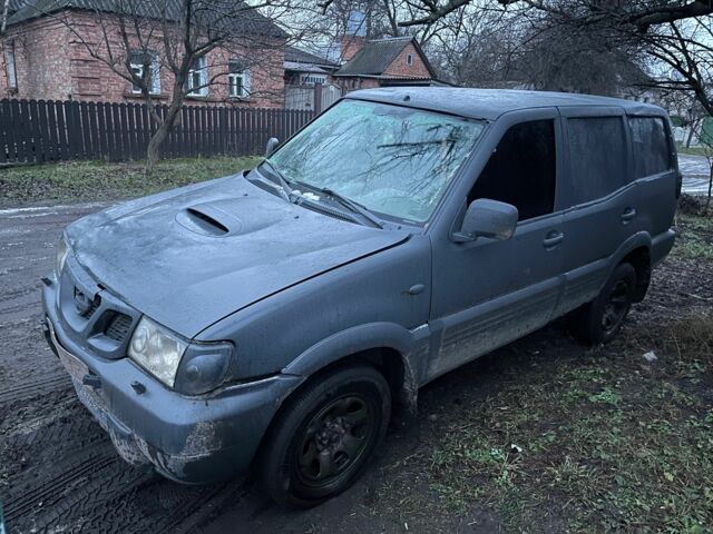 Сірий Ніссан Террано, об'ємом двигуна 2.7 л та пробігом 251 тис. км за 2300 $, фото 4 на Automoto.ua
