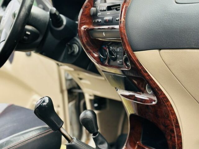 Серый Ниссан Террано, объемом двигателя 3 л и пробегом 300 тыс. км за 3650 $, фото 10 на Automoto.ua