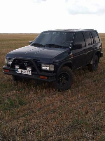 Синий Ниссан Террано, объемом двигателя 2.37 л и пробегом 360 тыс. км за 4500 $, фото 9 на Automoto.ua